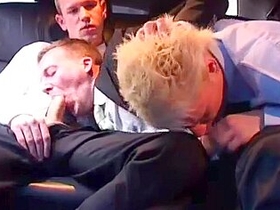 Limousine Three-some Raw